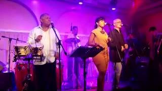 Toro Ensamble Live at Salsa Club Mystique Medley Canales Part 1