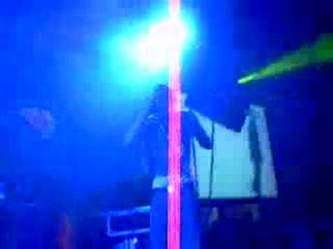 MC Darisson performing ALL THAT JAZZ @ Urban Art Forms 07