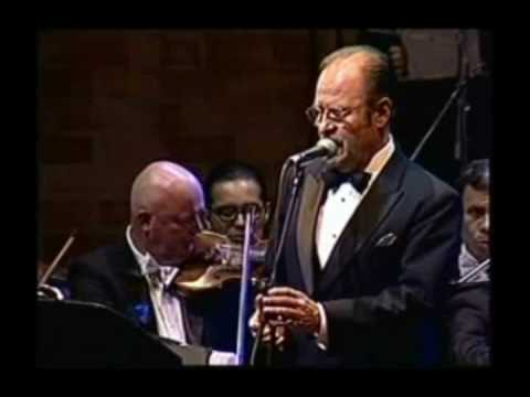 EN LOS RECUERDOS DE VÍCTOR HUGO AYALA CARO, JAIME R. ECHAVARRÍA y JORGE VILLAMIL.avi