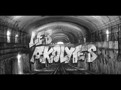 les akolytes - LES AKOLYTES
