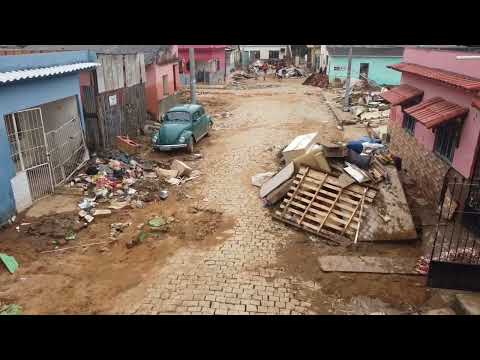 Apiacá ES cidade do interior do Espírito Santo devastada pela forte chuvas 23/03/24