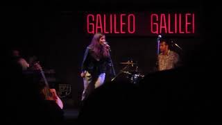 Julia Medina - Vivir. Sala Galileo Galilei Madrid 12/02/2020