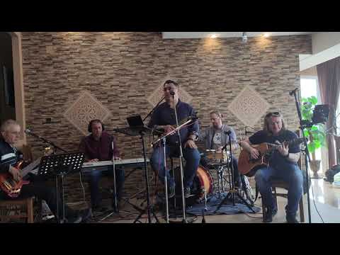 Grupa VIRTUS...Devojko (Garaca) - Restoran ARCADIA