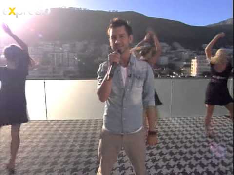 Johan C Venter: Performs "Oe soos Perels " with Katlego Maboe (26.2.2013)