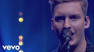 George Ezra - Hold My Girl (Live on Jonathan Ross)