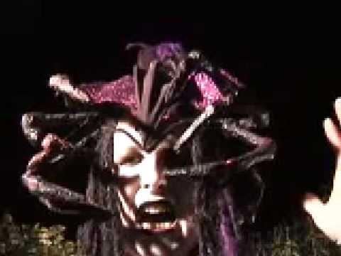 Scary Bitches - Lesbian Vampyres From Outer Space