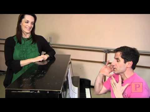 OBSESSED!: Julia Murney "Wigs" Out Over "Wicked"'s Plan B and "Adult" Voice-Overs