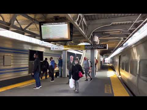 LIRR: C3 #4094 + M7 #7352 (1:29pm to Penn Station) leaving Jamaica