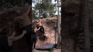 Video thumbnail de Al vacío, 6a. Albarracín