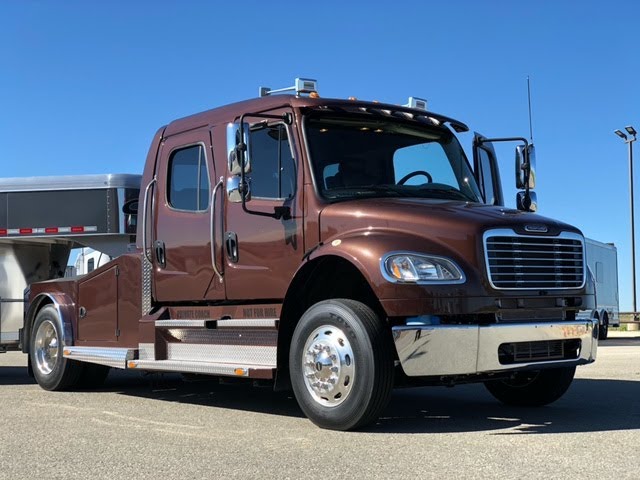 Preview image of 2016 Freightliner M2 106 Summit Hauler youtube video