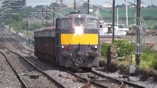 preview picture of video '071 Class Locomotive with Ore Wagons - Malahide Station'