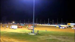 preview picture of video 'Late Model Rollover & Retaliation At Albany Motor Speedway'