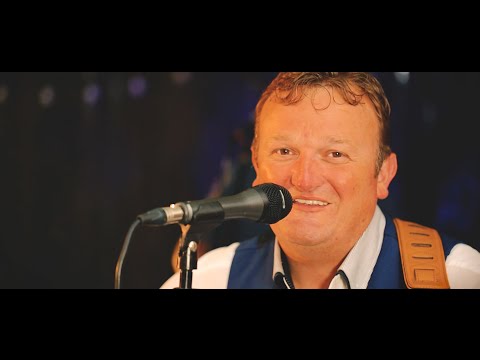 Jimmy Buckley - Summertime Blues (Official Music VIdeo)