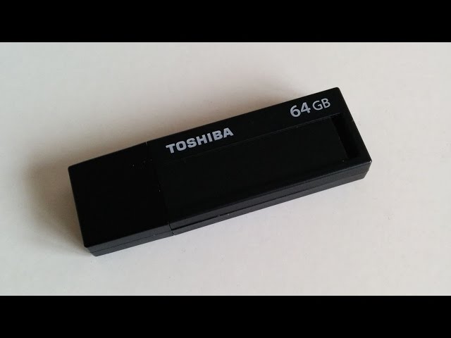 Video Teaser für TOSHIBA TransMemory Black USB 3.0 64GB Pen Drive Review