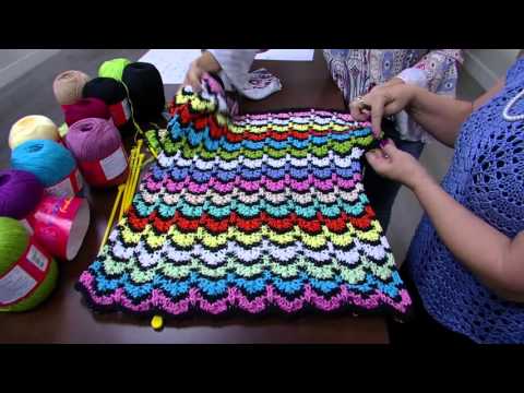 Mulher.com - 23/11/2015 - Blusa colorida em tricô - Vitória Quintal PT2