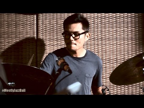Indra Lesmana Keytar Trio - YB0DF @ Mostly Jazz in Bali 08/01/2017 [HD]