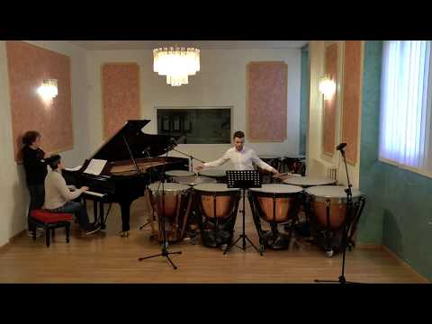 Symphonie mi acht obligaten pauken by Johann Carl Fischer 1 mvt -