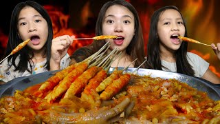 Download lagu MUKBANG SEBLAK SPICY WITH MERCON SAUCE   EGG ROLLS 🥵🔥 | ASMR mp3