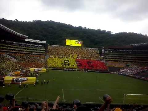 "mosaico de la.zona norte. ! ! recibimiento para ligays y el judas" Barra: Sur Oscura • Club: Barcelona Sporting Club