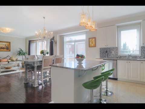 139 Riding Mountain Dr Richmond Hill