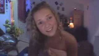 Ouch! dunt trust BLondes .. here Is whY!