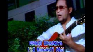 Download lagu Deddy Dores - Biarlah Berlalu.mp4 mp3