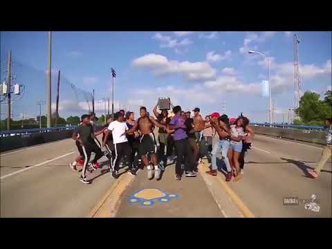 Torna The Golden country battle theme got me like