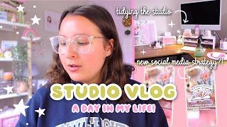 STUDIO VLOG 🌸 tidying the studio, working on a new social media strategy & packing orders! 📦
