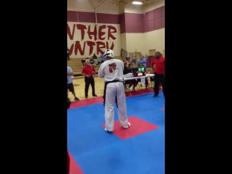 Abid Benwali vs Adrian King at Blitz 8/10/13(Second fight).