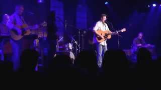 Vince Gill at The Birchmere telling stories and singing "Which Bridge To Cross"