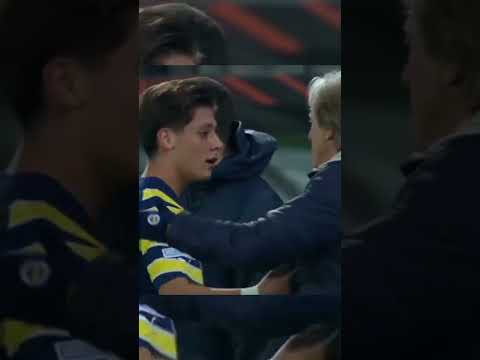 JORGE JESUS vs ARDA GÜLER 💛💙👏#fenerbahçe #shorts#valencia #jorgejesus#batsuayi #pedro#volkandemirel