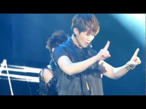 [HD]130115 GOLDEN DISK AWARDS - SHINEE - INTRO & LUCIFER