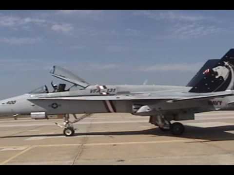 2005 NAS Oceana Airshow - F-18 Hornet Demo