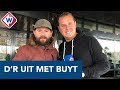S02E31 | D'r Uit Met Buyt | Zingend het weekend in met John West - OMROEP WEST SPORT