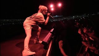 Billie Eilish - I Didn’t Change My Number (Live - Life Is Beautiful Festival 2021)