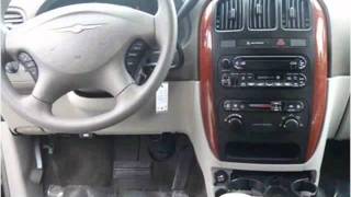 preview picture of video '2005 Chrysler Town & Country Used Cars Fredericksburg VA'