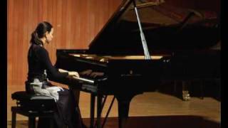 J.S.Bach, Partita No. 1, BWV 825. II Parte (Sarabande, Menuet I - II, Giga) Elena Lasala, piano