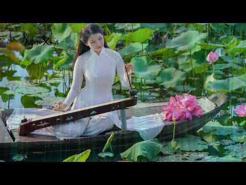 Thể hiện bởi Minh Oanh