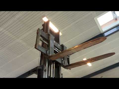 Video: Toyota truck FD 45 1