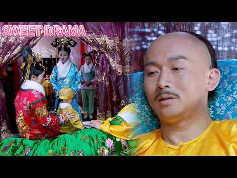 El emperador murió inesperadamente y pasó el trono al hijo menos favorecido, todos quedaron en shock