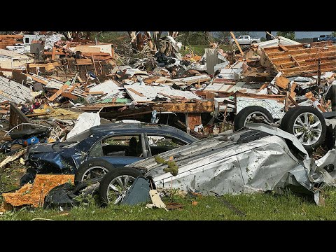 Greenfield Iowa tornado damage
