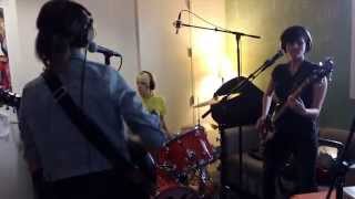 Ex Hex - Waterfall - live at WVAU