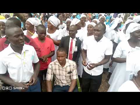 Bwana Alitutendea Mambo:                      Organist: Philip