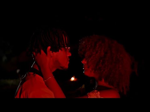 Lebron Wayne - Adicto A Ti (Video Oficial)