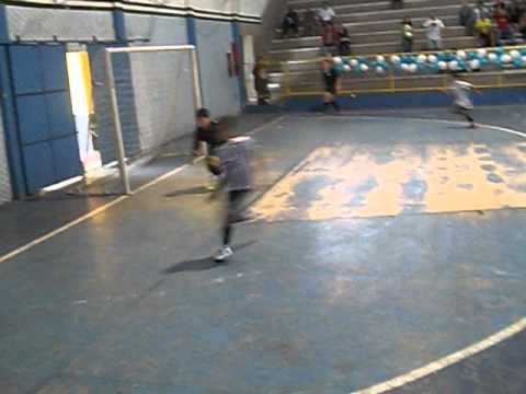 Guilherme.....a melhor defesa!!!