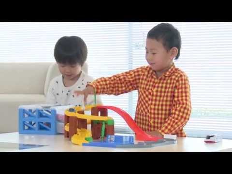 【タカラトミーモール】トミカ「トミカシステム ベーシックどうろセット」で遊んでみた