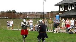 preview picture of video 'Uniejów 2011 Jarmark - Turniej Miecza Długiego - Hubert vs Hoorn'