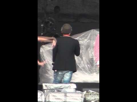 [Fancam] G-Dragon 110805 Oh Yeah rehearsal @ Super Traxx [Gd-Mind]