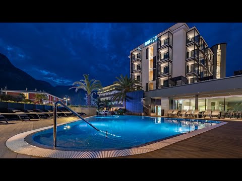 Welcome to the Lake Front Hotel Mirage