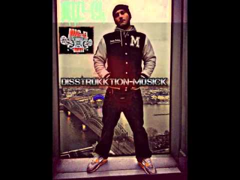 MIC-EL (STUMPF AUF COUCH exclusiveMai2015)